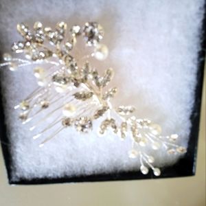 Crystal hair pin